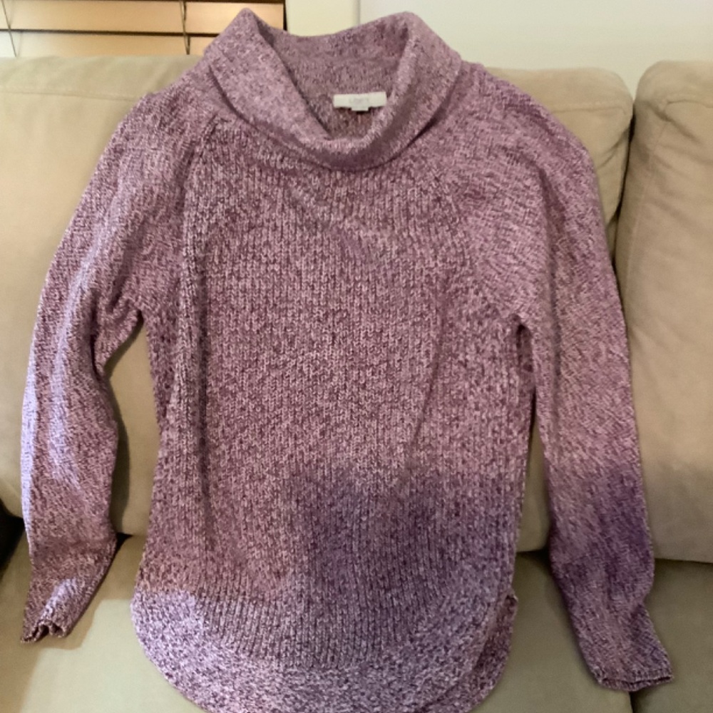 Sweaters - Picture 2 of 16